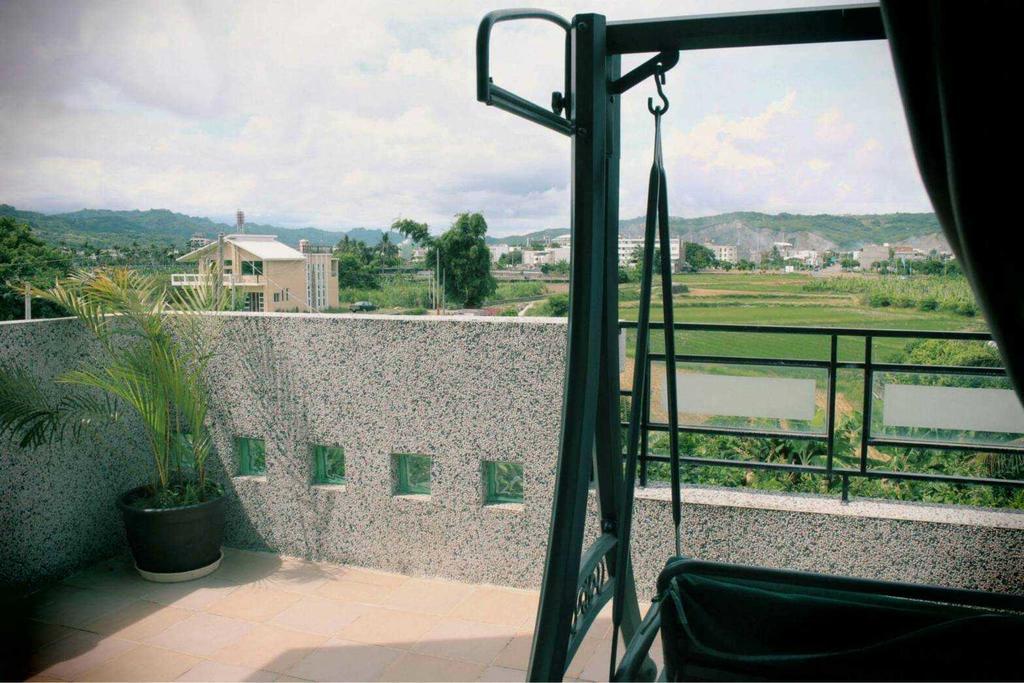 山外山民宿-可電洽旅遊補助 Taitung Exterior photo